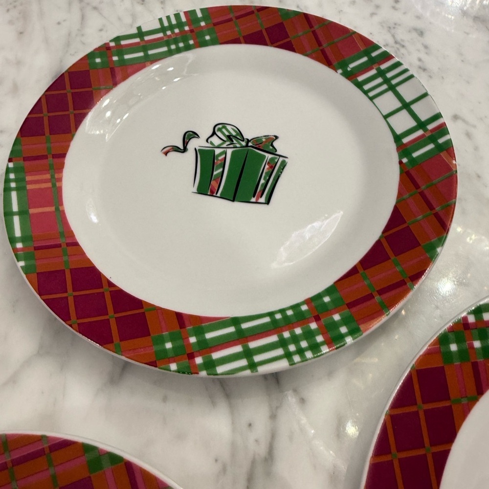 NEW Set of 3 PAI Festive Plaid Holiday Christmas Present China Plates - Picture 4 of 6